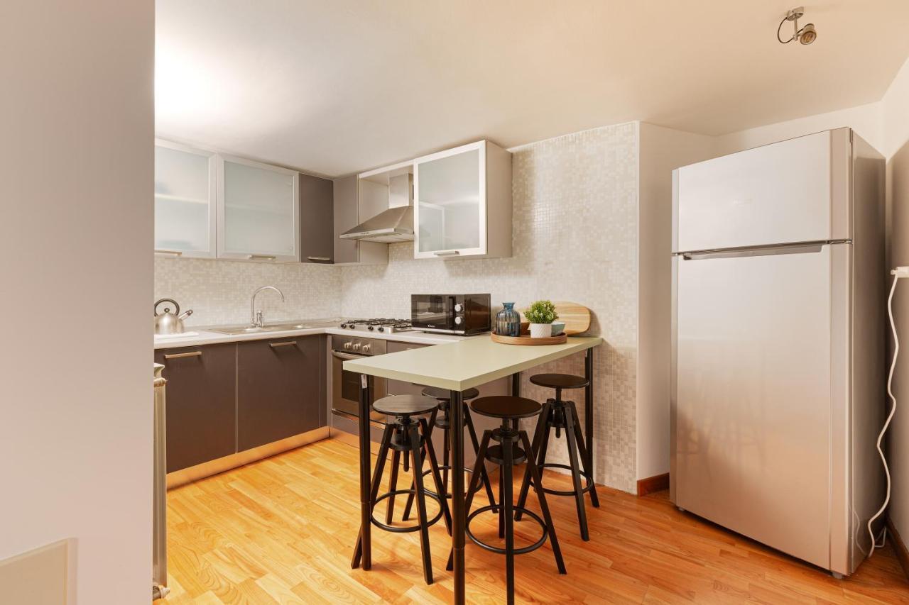 Sant'Ambrogio Design Apartment ミラノ エクステリア 写真