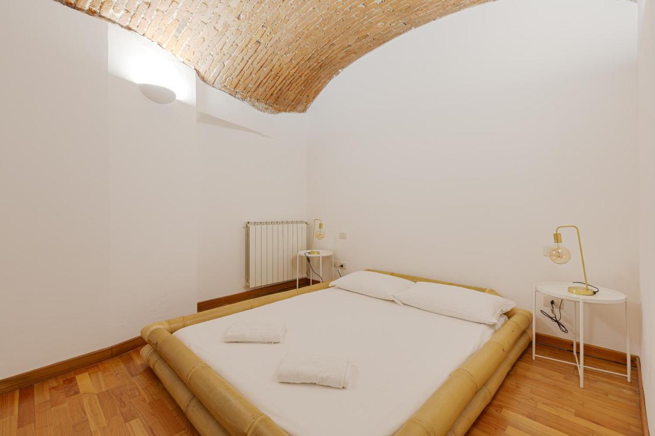 Sant'Ambrogio Design Apartment ミラノ エクステリア 写真