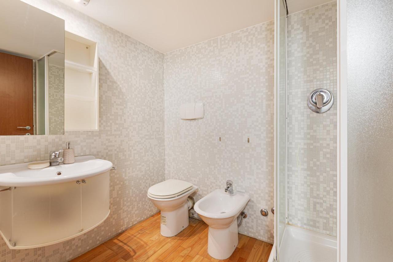 Sant'Ambrogio Design Apartment ミラノ エクステリア 写真
